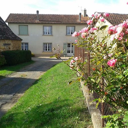 Gite De Bazeille Saint-Avit-Sénieur Exterior foto