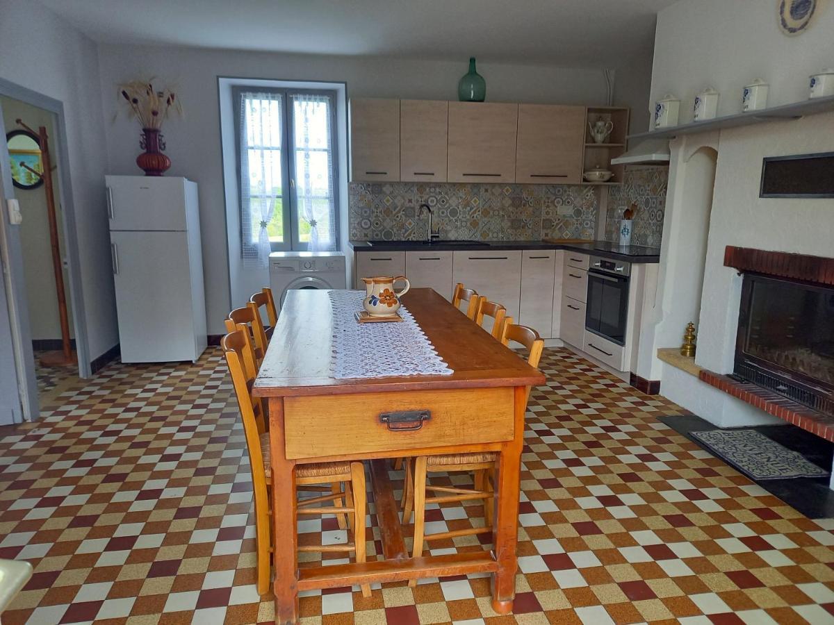 Gite De Bazeille Saint-Avit-Sénieur Exterior foto